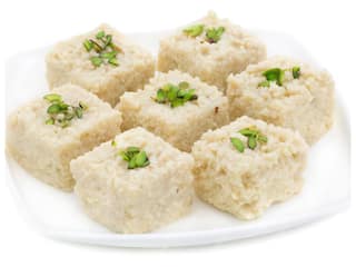 इस दिवाली रिश्तों में घोलें मिठास, बिना चीनी का बनाएं यह हेल्दी मिठाई, मेहमानों का दिल हो जाएगा खुश