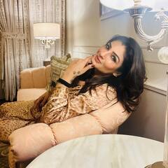 Raveena Tandon Birthday: મજબૂરીમાં મોડલ બની હતી રવિના, આ સુપરસ્ટારના કહેવા પર હિરોઇન બનવા થઇ હતી તૈયાર