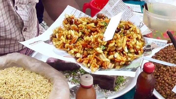 খবর পড়া ছাড়াও খবরের কাগজের নানাবিধ ব্যবহার দেখা যায়। ঝালমুড়ি, শিঙাড়াসহ নানা ধরনের খাবার খবরের কাগজে মুড়ে দেওয়ার প্রচলন বেশ পুরনো। আর সাধারণ মানুষ এই বিষয়টির সঙ্গে বেশ অভ্যস্তও। তবে বিশেষজ্ঞরা বারবারই বিষয়টি নিয়ে সতর্ক করে আসেছেন।