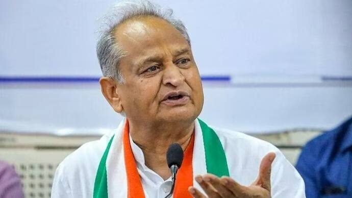 ED summons Ashok Gehlot son for inquirer   questioning, CM said on this issue. ED Summon To Vaibhav Gehlot: અશોક ગહલોતના પુત્રને પુછપરછ માટે EDનું સમન્શ, આ મુદ્દે CMએ  કહ્યું,ર્ઇડીની રેડ....