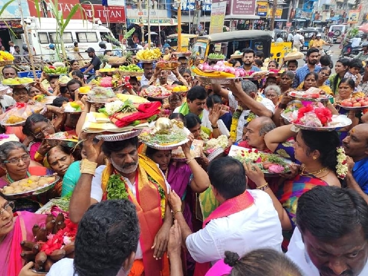 சேலம் கோட்டை பெரிய மாரியம்மன் திருக்கோயில் குடமுழுக்கு விழா: பக்தர்களுக்கு சிறப்பு ஏற்பாடுகள்