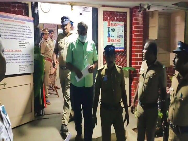 Crime: டியூஷன் எடுப்பதாகக் கூறி பள்ளி மாணவனுக்கு பாலியல் தொந்தரவு; கோவில் அர்ச்சகர் போக்சோவில் கைது!