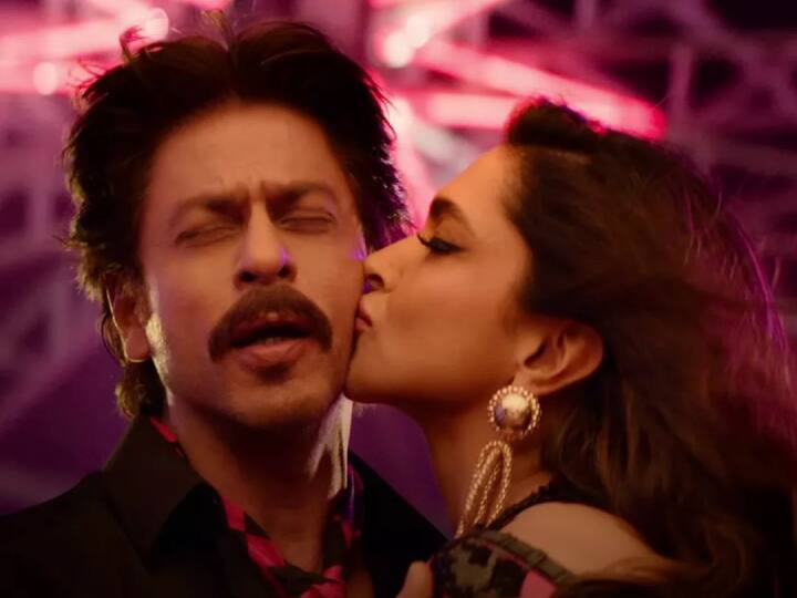 Jawan Box Office Collection Day 50 Shah Rukh Khan Film may earn 11 lacs on fiftieth day know day wise collection Jawan Box Office Collection Day 50: शाहरुख खान की 'जवान' को पूरे हुए 50 दिन, जानें पहले दिन से अब तक का टोटल कलेक्शन