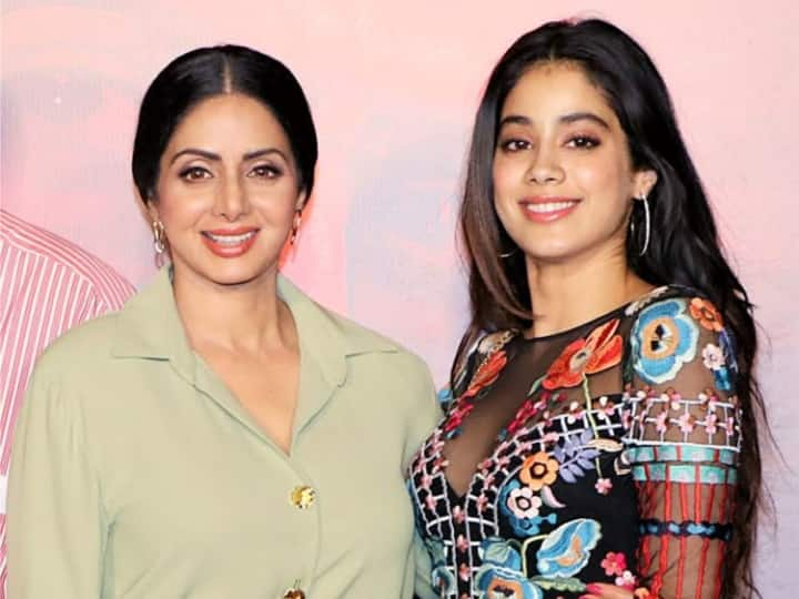 Janhvi Kapoor ने कुछ ही सालों में बॉलीवुड में अपनी खास पहचान बना ली हैं. फैंस उनके लुक और एक्टिंग दोनों के कायल हैं. आज इस रिपोर्ट में हम आपको एक्ट्रेस के बचपन का दिलचस्प किस्सा बताने जा रहे हैं.