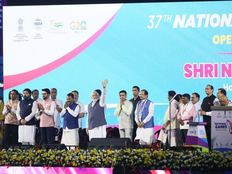 PM Modi inaugurates 37th National Games in Goa says spending on sports increased three fold in 9 years అట్టహాసంగా 37వ జాతీయ క్రీడలు ప్రారంభం, ఒలింపిక్స్‌ నిర్వహణకు సిద్ధంగా ఉన్నామన్న మోదీ