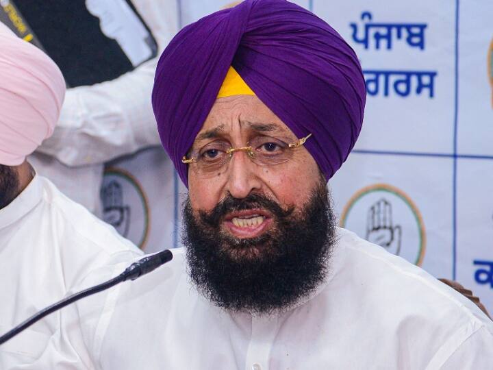 Tussle Continues in assistant professor suicide case punjab congress Pratap Singh Bajwa targets AAP CM Bhagwant Mann Punjab Assistant professor Suicide Case:  मंत्री पर एक्शन लेने की जगह MP में घूम रहे CM मान, प्रोफेसर आत्महत्या मामले पर हमलावर कांग्रेस