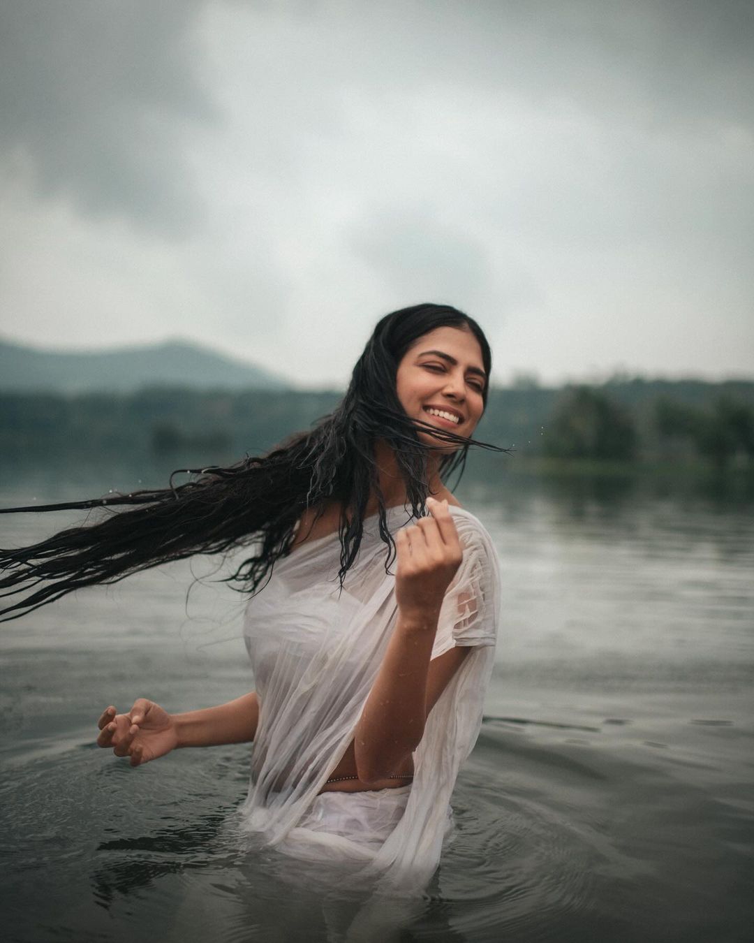 Malavika Mohanan is the epitome of festive beauty and grace in her latest  ethnic look - BridalTweet Wedding Forum & Vendor Directory