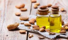 Almond oil : માત્ર સ્કિન નહિ વાળ માટે પણ વરદાન છે આ તેલ, લગાવવાથી થાય છે આ અદભૂત ફાયદા