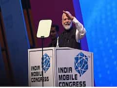 காலாவதியான தொலைபேசி காங்கிரஸ் ஆட்சியை வெளுத்து வாங்கிய பிரதமர் மோடி