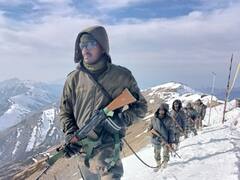 जम्मू कश्मीर के अरनिया में पाकिस्तान ने तोड़ा सीजफायर, पूरी रात चलती रहीं गोलियां, बंकर में छिपे गांववाले