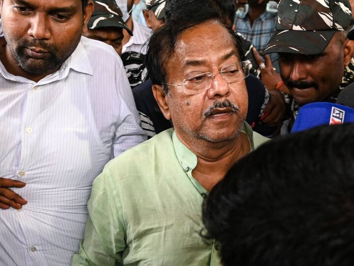 Jyotipriya Mallick Arrest PDS Bengal Ration Scam Mamata Banerjee Minister Hospitalised After Fainting Health Update ED Remand Jyotipriya Mallick Arrest: Minister Hospitalised After Fainting In Court. Condition Stable, Says Hospital