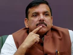 संजय सिंह की याचिका पर राउज एवेन्यू कोर्ट में आज होगी सनुवाई, जानें गिरफ्तारी के बाद अब तक क्या हुआ?