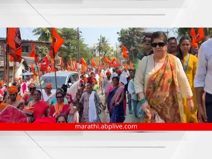MNS Chief Raj Thackeray Wife Sharmila Thackeray lead Morcha for water issue in Vasai Virar municipal corporation Sharmila Raj Thackeray : वसई-विरारकरांच्या पाण्याच्या प्रश्नासाठी गुन्हेही अंगावर घेईन; शर्मिला ठाकरे मैदानात