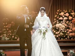 Crash Landing On You Actor Cha Chung-Hwa Gets Hitched, First Pictures Out