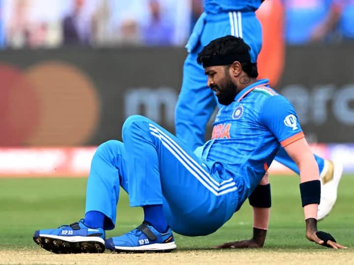 Hardik Pandya Recovery: कब होगी हार्दिक पांड्या की मैदान में वापसी? सामने आया नया अपडेट Hardik Pandya Recovery Updates Health Fitness Injury World Cup 2023 IND vs ENG Hardik Pandya Recovery: कब होगी हार्दिक पांड्या की मैदान में वापसी? सामने आया नया अपडेट