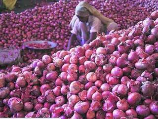 Onion Price Hike: ਲੋਕਾਂ ਦੀਆਂ ਚੀਕਾਂ ਕਢਵਾਉਣ ਲਈ ਪਿਆਜ਼ ਤਿਆਰ ! 100 ਰੁਪਏ ਤੱਕ ਪਹੁੰਚ ਜਾਵੇਗੀ ਕੀਮਤ