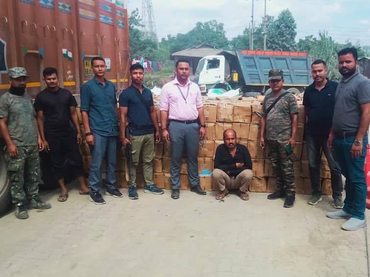 Assam Police Seize Huge Consignment Of Banned Cough Syrup Meghalaya East Jaintia Hills district CM Himanta Biswa Sarma Assam Police Seize Huge Consignment Of Banned Cough Syrup, Activist Says ‘Need More Such Ops’