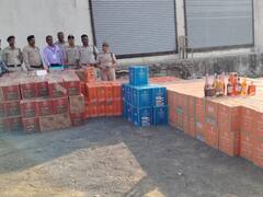 नाके पर चेकिंग के दौरान पुलिस को मिली बड़ी सफलता, एमपी- यूपी बार्डर पर विदेश में बनी साढ़े तीन करोड़ की शराब जब्त