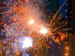 दिल्ली: सांप की गोली के तीन मिनट का धुआं 464 सिगरेट के बराबर हानिकारक, ये पटाखे हैं बेहद खतरनाक