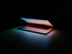 Eye Dryness Remedies : கண்கள் வறண்டு எரிச்சல் ஏற்படுகிறதா..? அப்போ இதையெல்லாம் செய்யுங்க..!