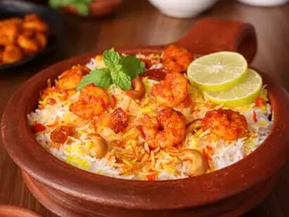 Chemmeen Biryani Recipe Tasty Prawn Recipe Chemmeen Recipes famous Chemmeen Biryani  :சுவையான இறால் ரெசிபி... செம்மீன் பிரியாணியை ஒருமுறை ட்ரை பண்ணி பாருங்க...