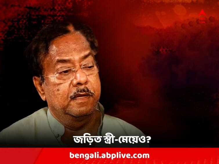 Enforcement Directorate claims Jyotipriyo Mallick's wife and daughter are involved in Ration Distribution Scam Ration Distribution Scam: শুধুমাত্র জ্যোতিপ্রিয় মল্লিকই নন, রেশন দুর্নীতিতে যুক্ত তাঁর স্ত্রী ও মেয়েও ! আদালতে দাবি ইডি-র