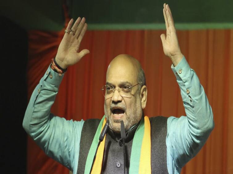 amit shah criticise sonia gandhi rahul gandhi priyanka gandhi madhya pradesh Amit Shah : 