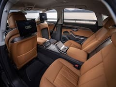 Cars With Massage Seats : गाडी असावी तर अशी! 'या' गाडीत बसताच क्षणात थकवा दूर होईल