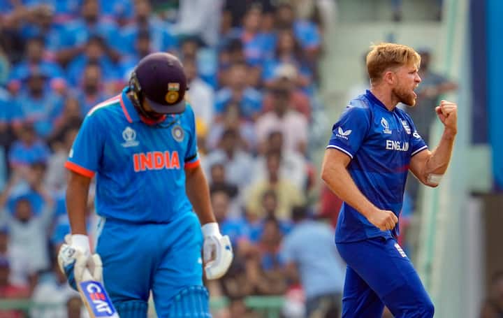 इंग्लंडमधील कोणताही क्रिकेटपटू जो कसोटी आणि मर्यादीत षटकांचे सामने खेळतो, त्याला वार्षिक 9 लाख पौंड (9.10 कोटी) पगार दिला जातो. बीसीसीआयच्या सर्वोच्च श्रेणीतील 'ए प्लस'पेक्षा ही रक्कम 2 कोटी रुपये जास्त आहे. भारतात विराट, रोहित आणि बुमराह यांसारख्या क्रिकेटपटूंना ‘ए प्लस’ श्रेणीत समाविष्ट केलेय. त्यांना वर्षाला सात कोटी रुपये मिळतात.