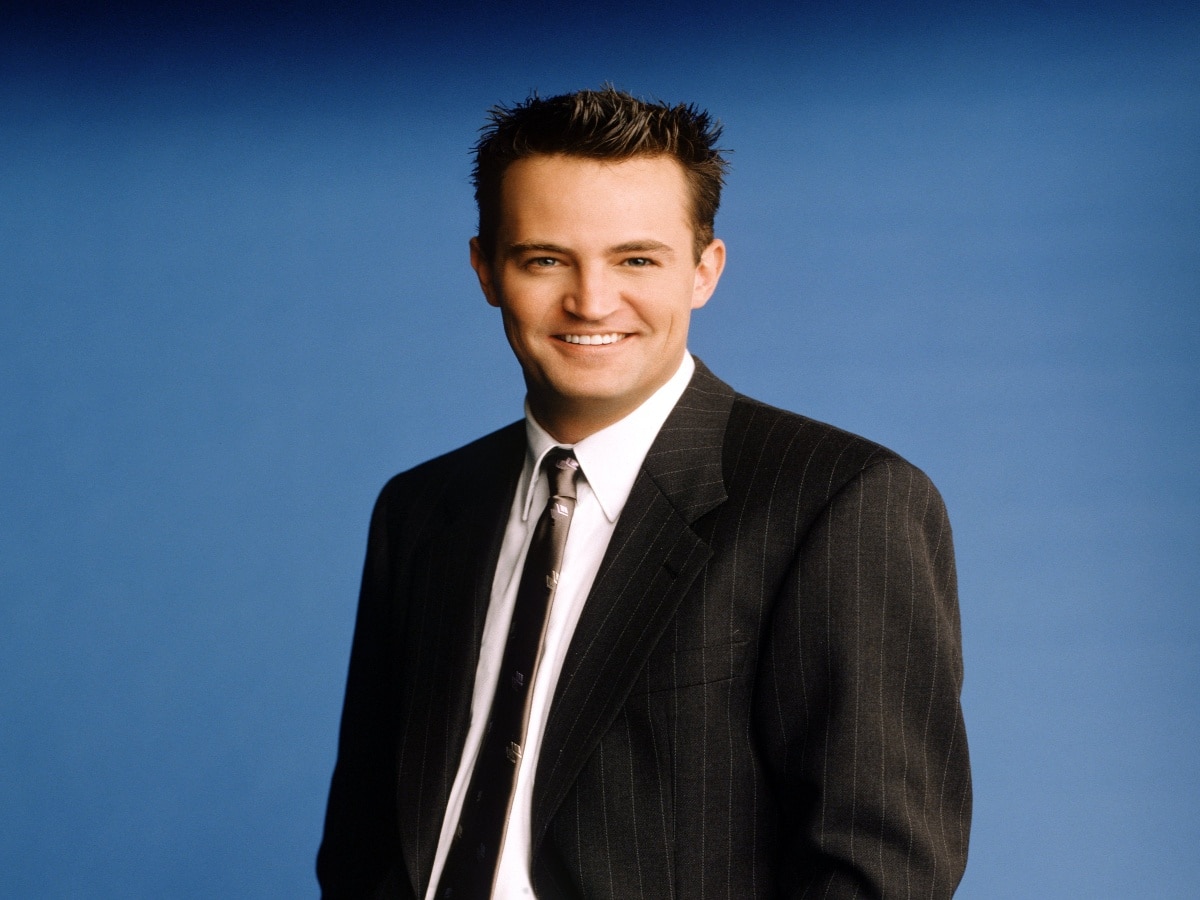 Friends' star Matthew Perry dead at 54, found in hot tub at L.A. home - Los  Angeles Times