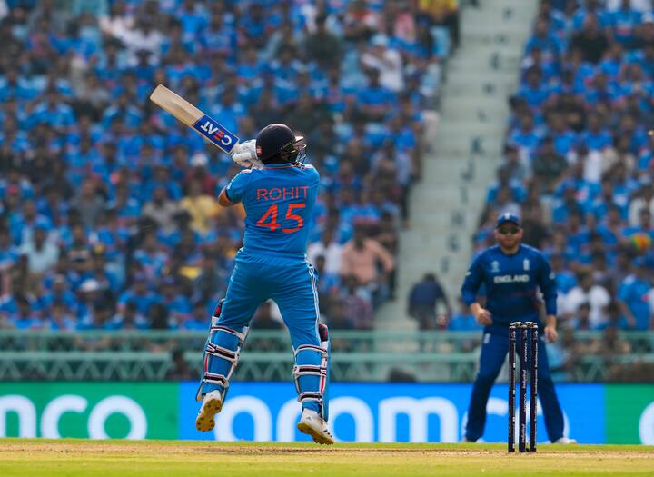 27 ரன்களுக்குள் 2 விக்கெட்டை இழந்து இந்திய அணி தத்தளித்த நிலையில் பொறுப்புடன் விளையாடினார் கேப்டன் ரோஹித் சர்மா.