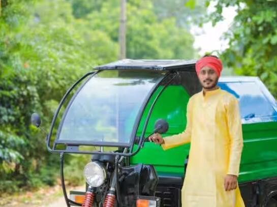 ਕਿਰਾਏ ਦੀ ਗੱਲ ਕਰੀਏ ਤਾਂ ਈ-ਰਿਕਸ਼ਾ ਵਿੱਚ ਸੀਮਤ ਦੂਰੀ ਲਈ ਹਰ ਵਿਅਕਤੀ ਤੋਂ 10 ਰੁਪਏ ਜਾਂ 20 ਰੁਪਏ ਲਏ ਜਾਂਦੇ ਹਨ। ਈ-ਰਿਕਸ਼ਾ ਦਿੱਲੀ, ਨੋਇਡਾ, ਗੁਰੂਗ੍ਰਾਮ ਅਤੇ ਹੋਰ ਮੈਟਰੋ ਸ਼ਹਿਰਾਂ ਵਿੱਚ ਇੱਕ ਥਾਂ ਤੋਂ ਦੂਜੀ ਥਾਂ ਜਾਣ ਦਾ ਸਭ ਤੋਂ ਸੁਵਿਧਾਜਨਕ ਸਾਧਨ ਹੈ।