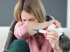 बुखार को जड़ से खत्म कर देगा ये आयुर्वेदिक उपाय, प्लेटलेट्स काउंट भी तेजी से बढ़ेगा, जरूर आज़माकर देखें