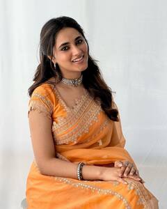 Priyanka Mohan Photos : மஞ்சள் புடவையில் தகதகன்னு ஜொலிக்கும் நடிகை பிரியங்கா மோகன்..வைரலாகும் புகைப்படங்கள்..!