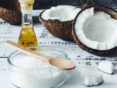 Coconut Oil : தினசரி பொலிவுக்கும், ஆரோக்கியத்துக்கும் தேங்காய் எண்ணெயை இப்படி பயன்படுத்தலாமா?