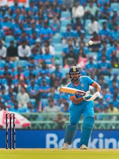 Rohit Sharma: পেরিয়ে গিয়েছেন ধোনিকে, ভারতীয় ক্রিকেটের অভিজাত তালিকায় জায়গা করে নিলেন রোহিত