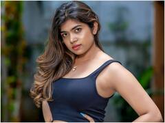 పొట్టి నిక్కర్ లో రీతూ చౌదరి టెంప్టింగ్ ఫోజులు!