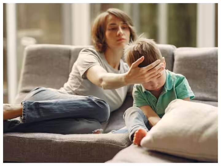 Health Tips children fall ill easily in changing weather adopt these methods the disease will not touch you marathi news Health Tips : बदलत्या हवामानात मुले सहज आजारी पडतायत? आतापासून 'या' गोष्टींची काळजी घ्या