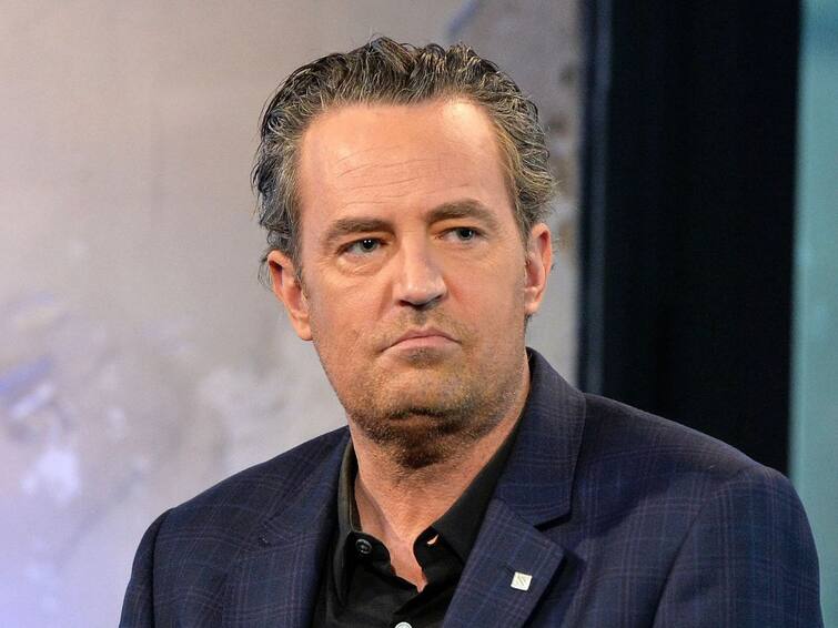 Matthew Perry Passed Away friends star Matthew Perry found dead at age of 54 due to drowning in his house beverly hills Friends star Matthew Perry dead at 54 found in hot tub Know details Entertainment Matthew Perry Passed Away : 'Friends' स्टार अभिनेता मॅथ्यू पेरीचे निधन; राहत्या घरी आढळला मृतदेह