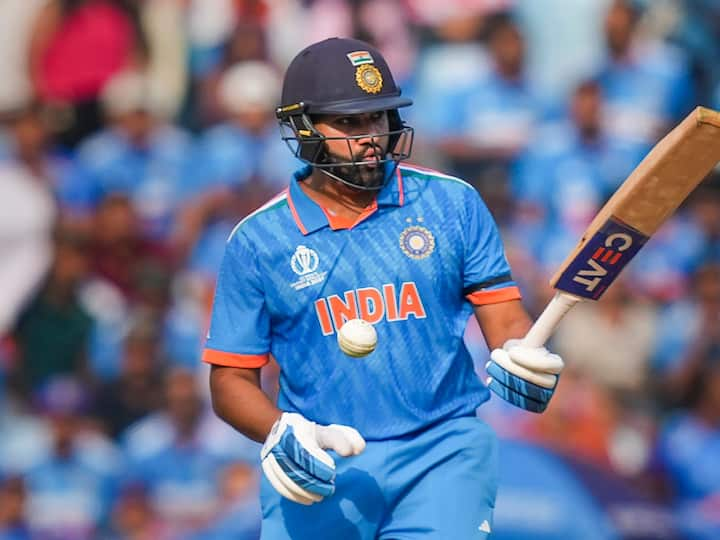 Rohit Sharma :  இந்திய கிரிக்கெட் அணியின் கேப்டன் ரோஹித் சர்மா, கிரிக்கெட் உலகில் புதிய சாதனையை படைத்துள்ளார்.