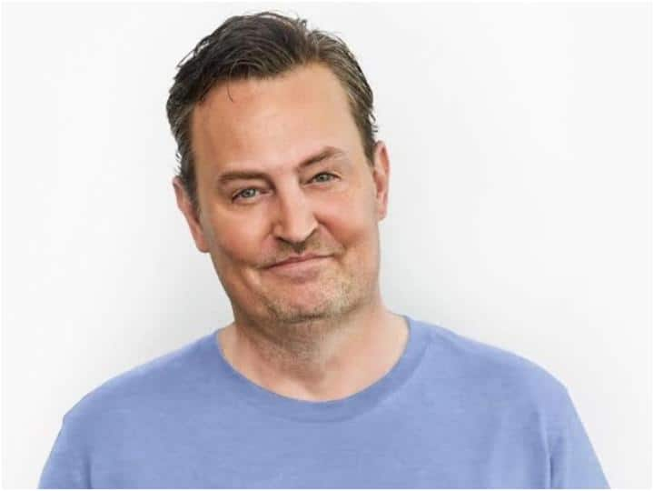 Matthew Perry Death Friends actor family break silence on his death said we hear heathbroken Matthew Perry Death:  'फ्रेंड्स’ एक्टर मैथ्यू पेरी की मौत पर अब परिवार ने तोड़ी चुप्पी , बोले-'हमारा दिल टूट गया है...'