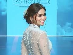 शॉर्ट आउटफिट पहन रैंप पर उतरीं बिग बॉस ओटीटी 2 फेम जिया शंकर, सिजलिंग अदाओं से एक्ट्रेस ने बिखेरा जलवा