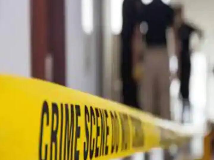 Suspicion of immoral relationship with wife Killed cousin Incidents in Latur district crime news Crime News : पत्नीशी अनैतिक संबंधाचा संशय, चुलतभावाची चाकूने भोकसून हत्या; लातूर जिल्ह्यातील संतापजनक घटना