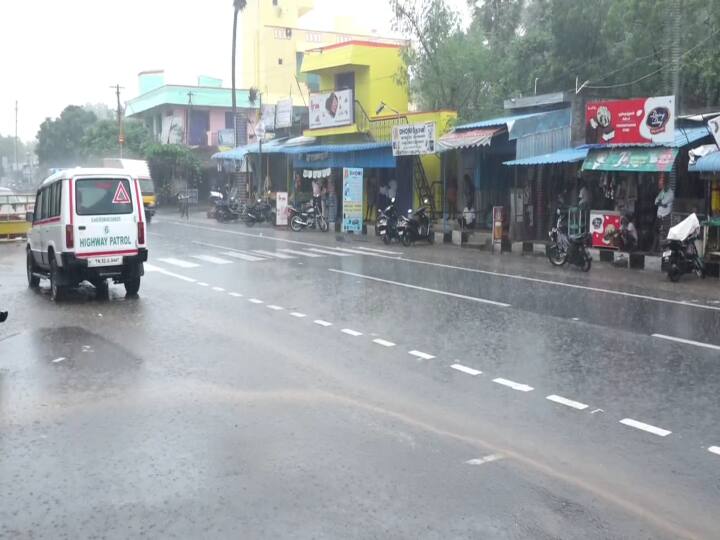 TN Rain It rained for 1 hour at various places in Villupuram district farmers are happy TNN TN Rain: விழுப்புரம் மாவட்டத்தில் பல்வேறு இடங்களில் ஒரு மணி நேரமாக பெய்த மழை... விவசாயிகள் மகிழ்ச்சி