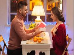 Karwa Chauth: 5000 रुपये का है बजट? तो करवा चौथ पर पत्नी को लाकर दें ये चीज