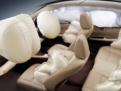 Cars with 6 Airbags: फैमिली की सेफ्टी की है चिंता, तो बेस्ट हैं 6 एयरबैग वाली ये कारें