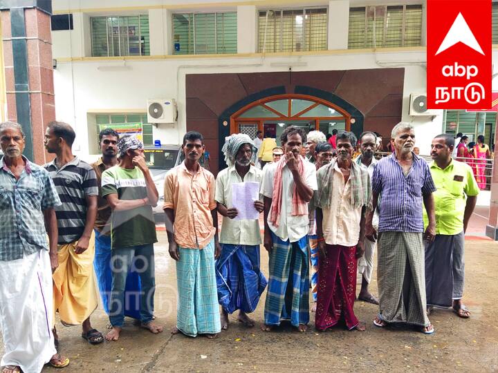 Alcohol persons Petition Collector to Open Closed Tasmac Shop in Villupuram TNN மூடிய டாஸ்மாக் கடையை திறங்க கலெக்டரே.... விழுப்புரத்தில் 'குடி' மகன்கள் அட்ராசிட்டி