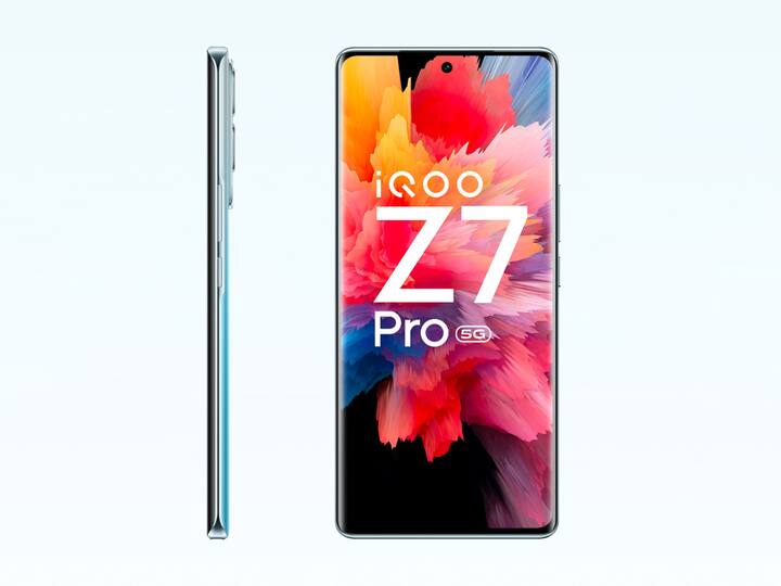 The iQOO Z7 Pro 5G smartphone has a 6.78-inch display and a 64MP main camera, and has a 16MP selfie camera. The iQOO Z7 Pro 5G features a 4,600mAh battery. It is powered by the Dimensity 7200 5G processor. (Image Source: IQOO)