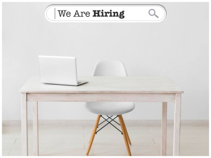 ऑल इंडिया इंस्टीट्यूट ऑफ मेडिकल साइंसेस, गोरखपुर ने 142 अलग-अलग पद पर भर्ती निकाली है. इनके लिए आवेदन चल रहे हैं और अप्लाई करने की लास्ट डेट 21 नवंबर 2023 है.