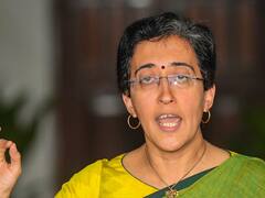 'असहमत...', मनीष सिसोदिया को SC से जमानत नहीं मिलने पर क्या कुछ बोली AAP?